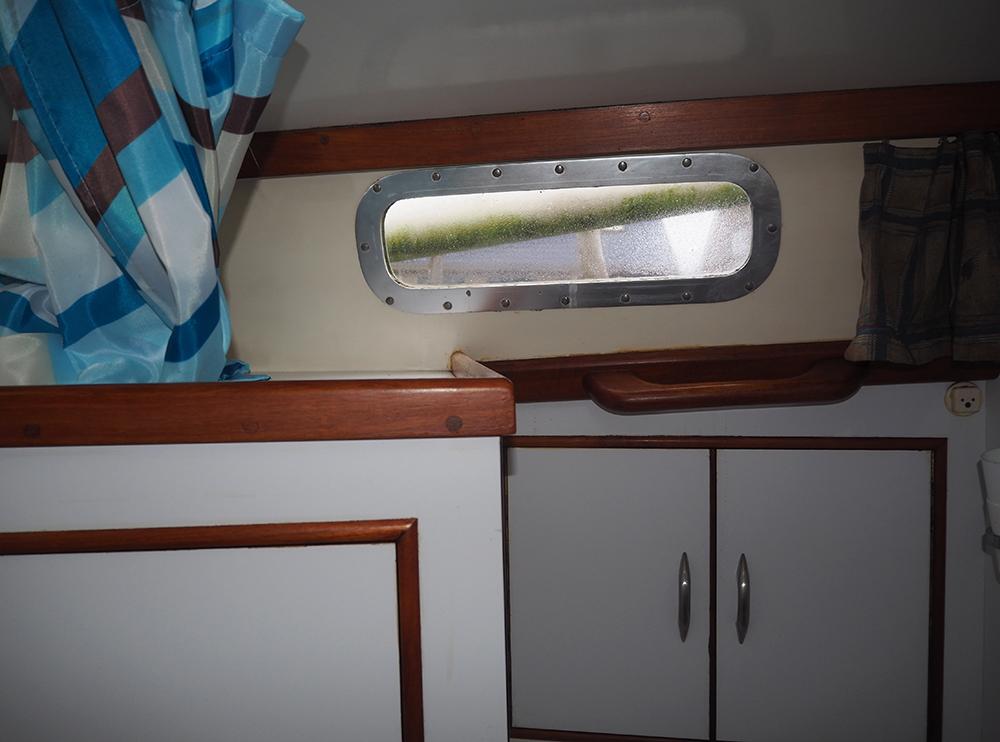 Cabin en avant, H&eacute;bergements